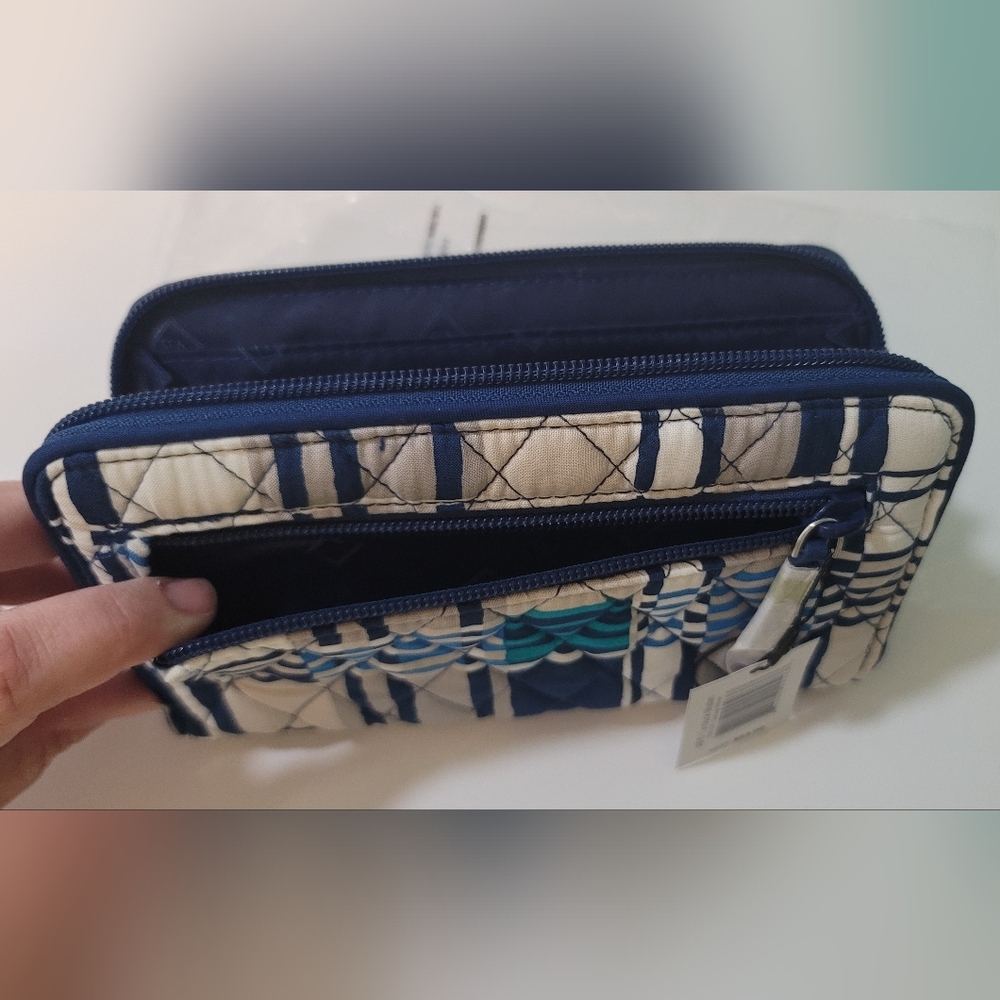 SOLD- NWT Vera Bradley RFID Turnlock Wallet - Zip Around - Santiago Woven - Picture 8 of 13